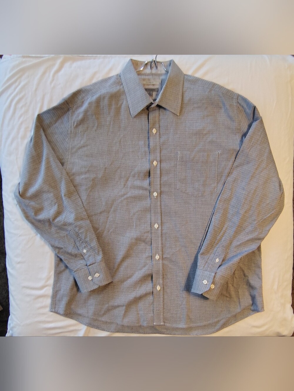 Johnston & Murphy Men's Tailored Fit Grey And Black Pattern Button Down Size XL